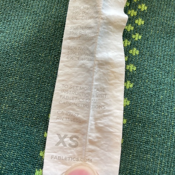 Fabletics light & dark green without set top & bottoms xs - Picture 4 of 4